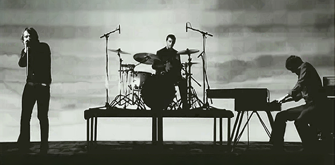 Keane "Everybody's Changing" (2004) music video